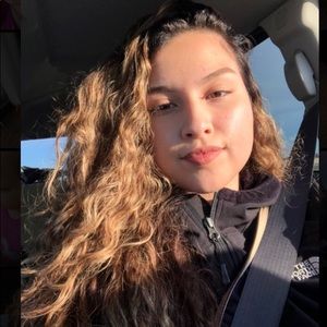 Meet your Posher, Jasmin